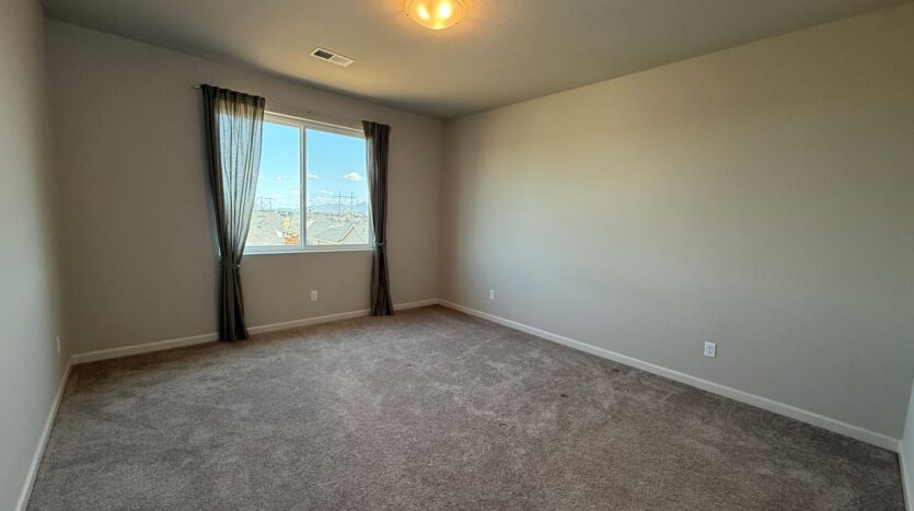 4057 SW Reindeer Ave  - Redmond - Oregon - 4 bed, 2 bath rental property