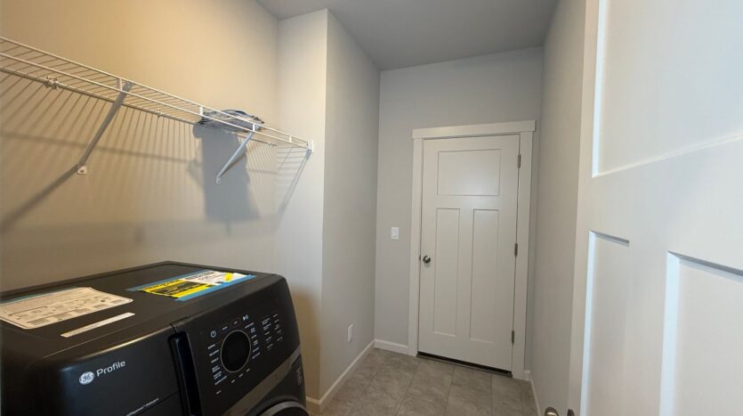 4057 SW Reindeer Ave  - Redmond - Oregon - 4 bed, 2 bath rental property