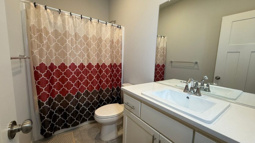 4057 SW Reindeer Ave  - Redmond - Oregon - 4 bed, 2 bath rental property