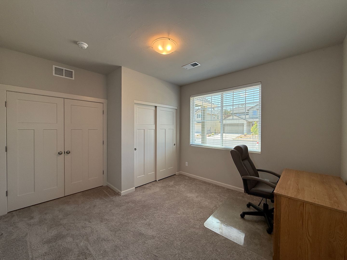 4057 SW Reindeer Ave  - Redmond - Oregon - 4 bed, 2 bath rental property