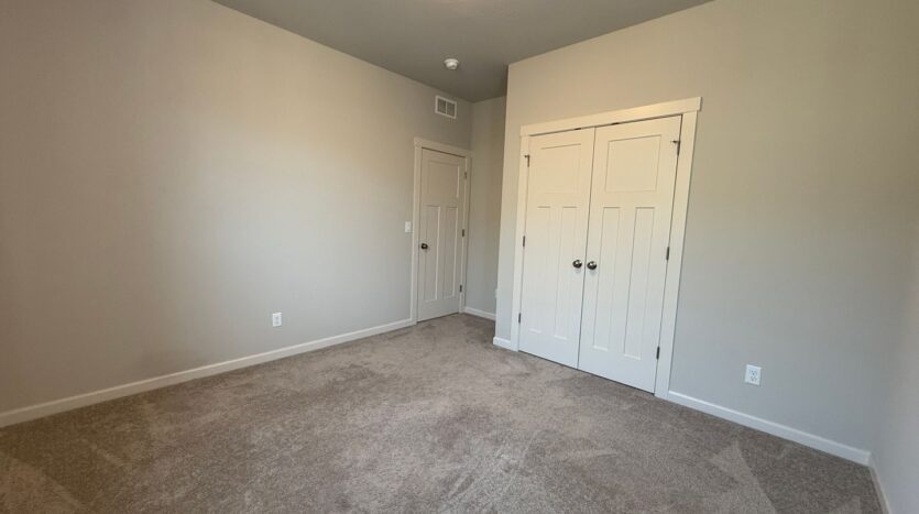 4057 SW Reindeer Ave  - Redmond - Oregon - 4 bed, 2 bath rental property