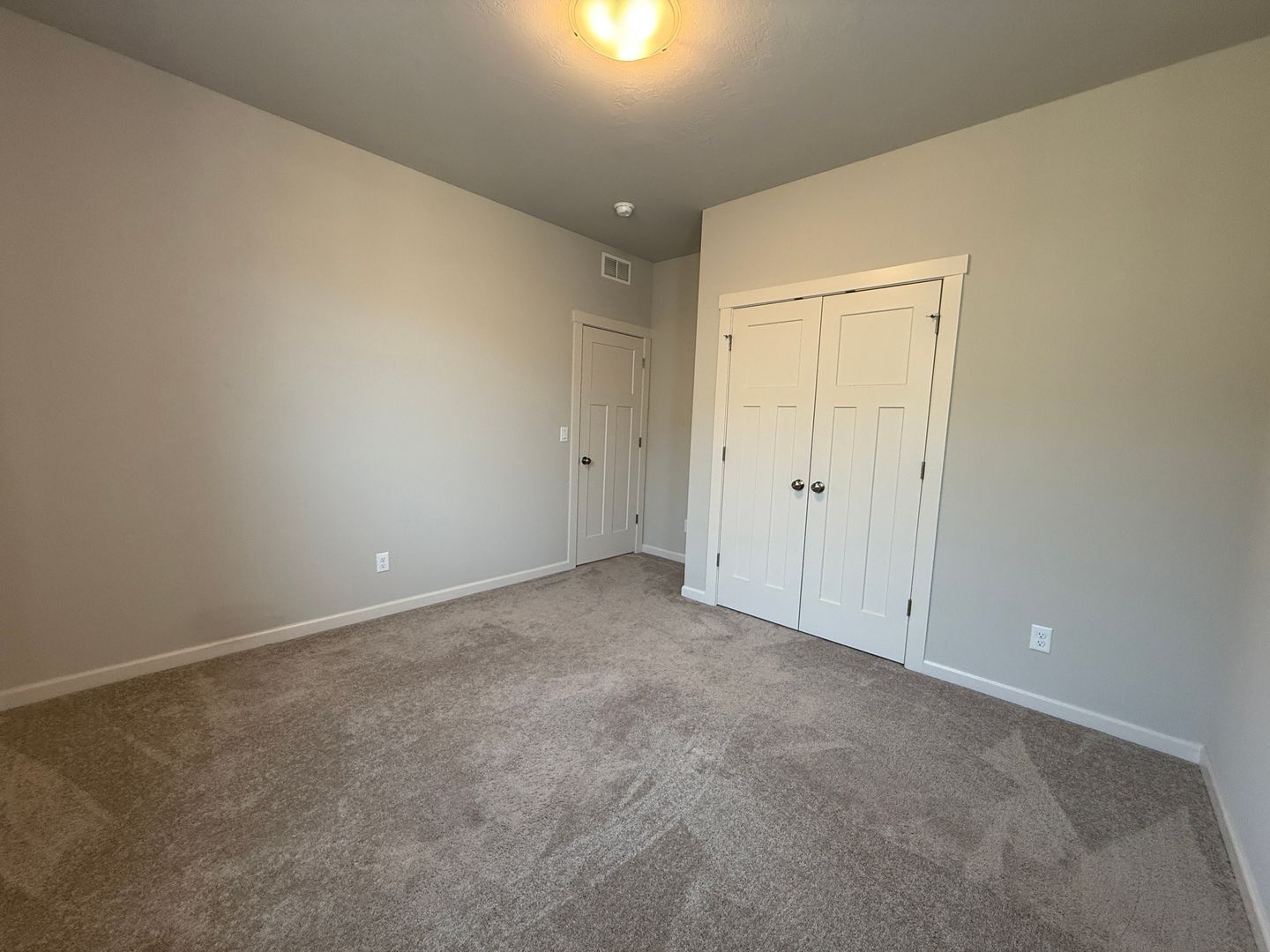 4057 SW Reindeer Ave  - Redmond - Oregon - 4 bed, 2 bath rental property