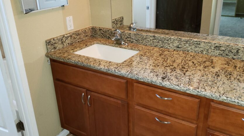 421 South Mollison Avenue - El Cajon - California - 1 bed, 1 bath rental property
