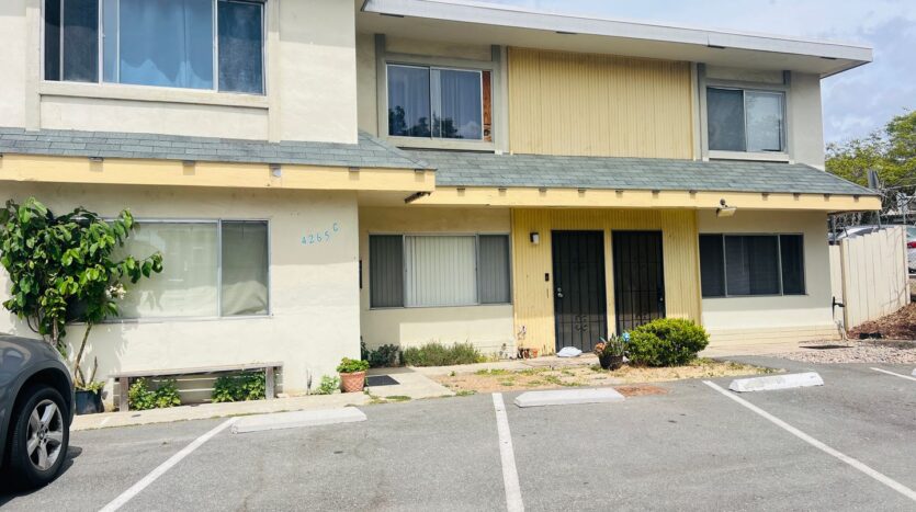 4265 Schoolridge Lane Unit A - La Mesa - California - 2 bed, 1 bath rental property