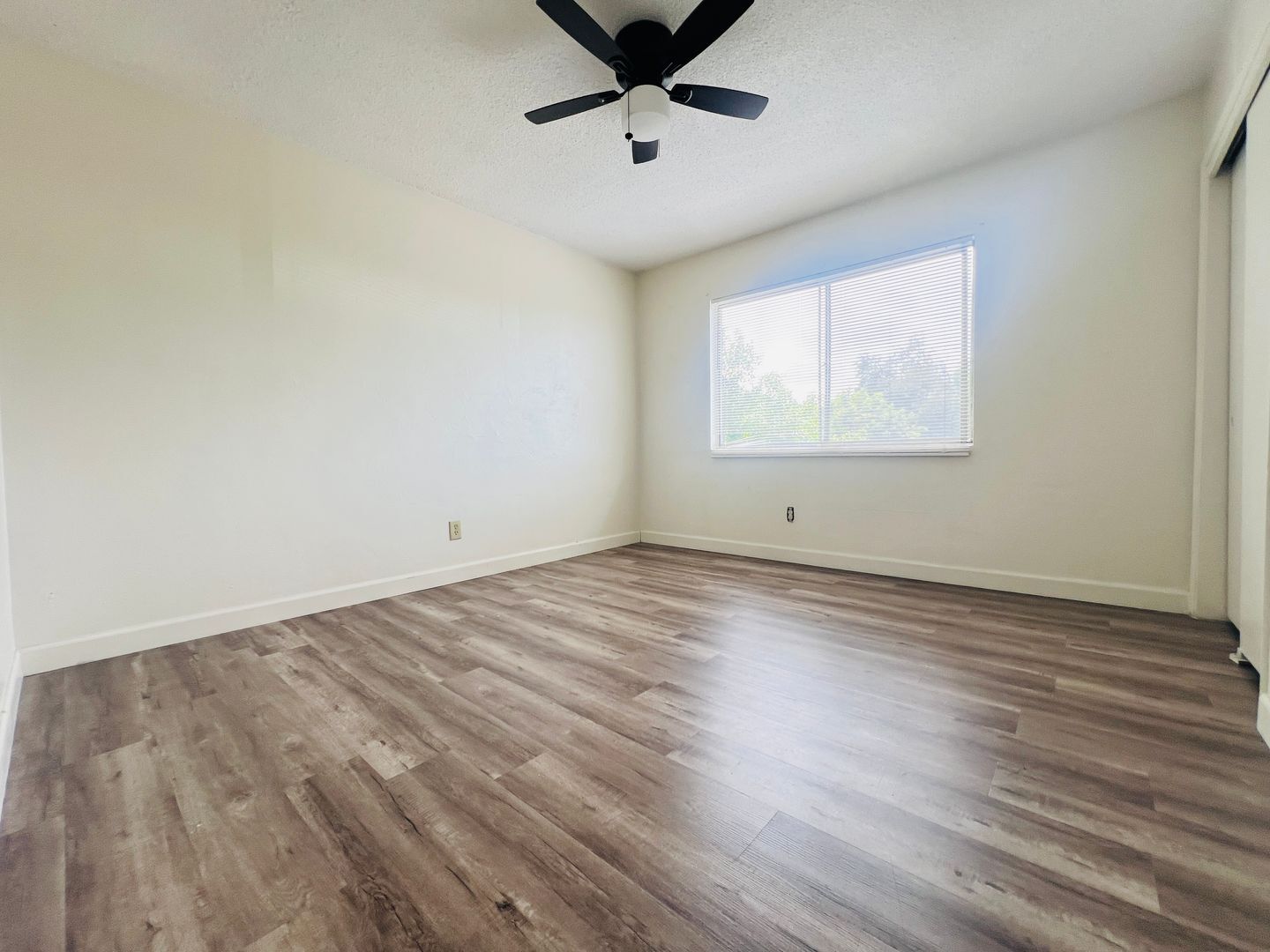 4265 Schoolridge Lane Unit A - La Mesa - California - 2 bed, 1 bath rental property