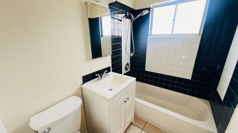 4265 Schoolridge Lane Unit A - La Mesa - California - 2 bed, 1 bath rental property