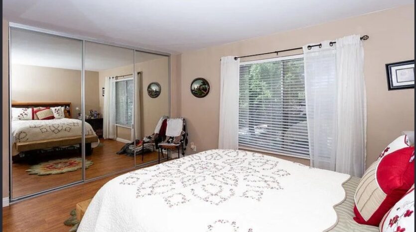 42935 15th St. West #5 - Gardena - California - 2 bed, 2.5 bath rental property
