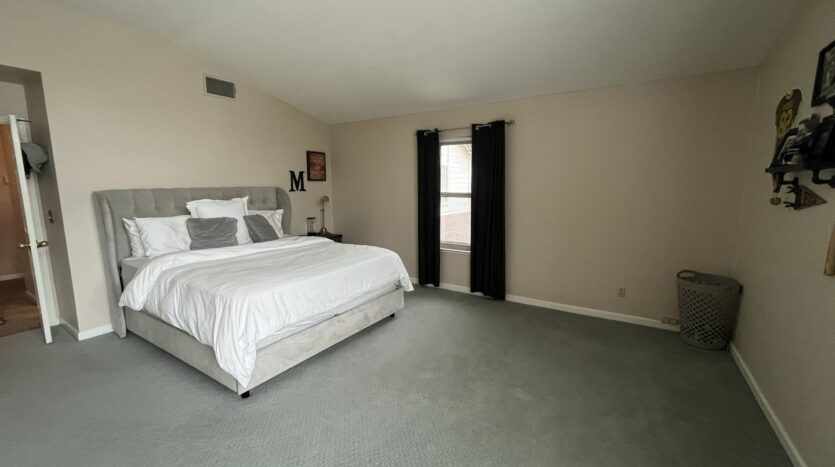 434 Taggert Ct - Roseville - California - 5 bed, 3 bath rental property