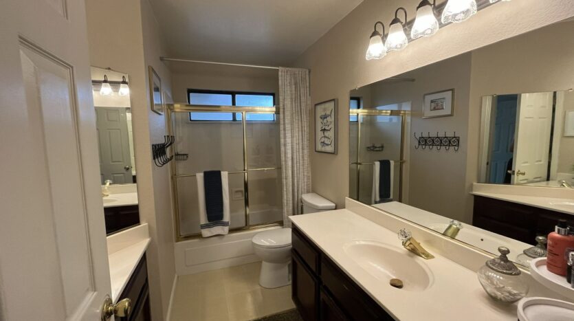 434 Taggert Ct - Roseville - California - 5 bed, 3 bath rental property