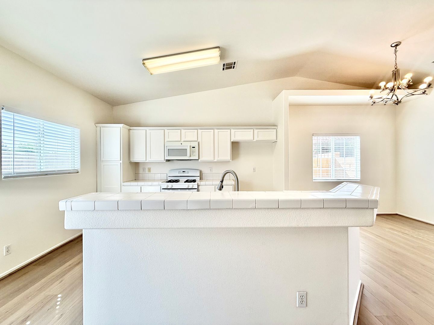 43615 Roebelenii Way - Indio - California - 3 bed, 2 bath rental property