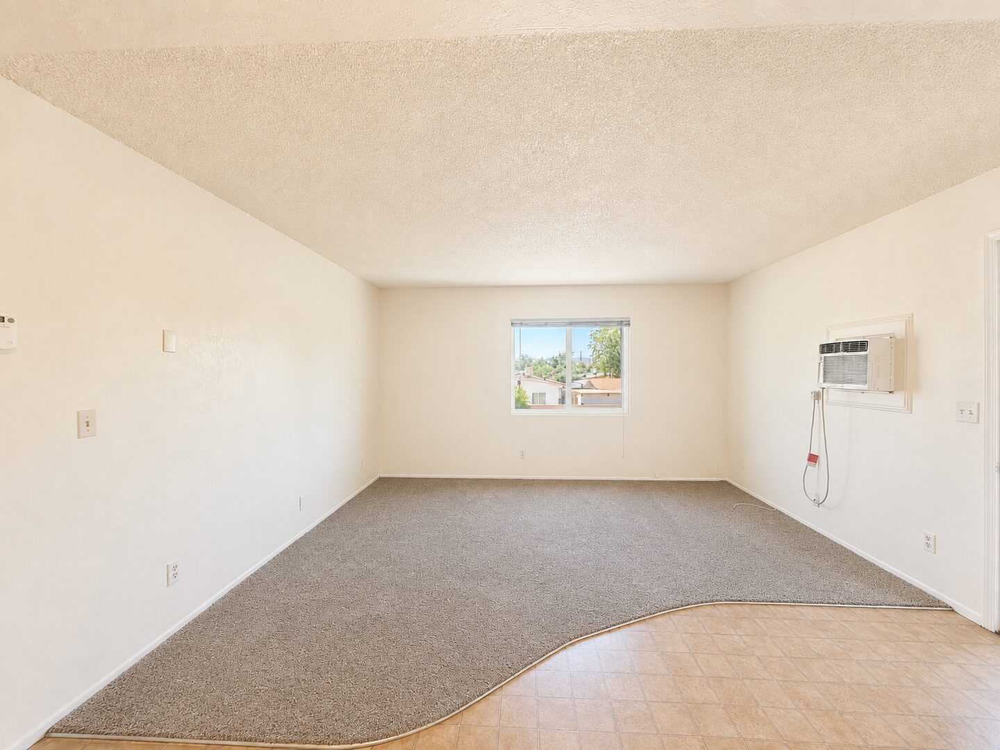 45442 10TH St West - Lancaster - California - 1 bed, 1 bath rental property