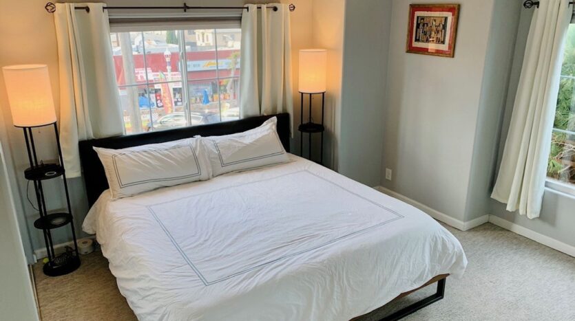 4950 Voltaire St #1 - San Diego - California - 3 bed, 2.5 bath rental property