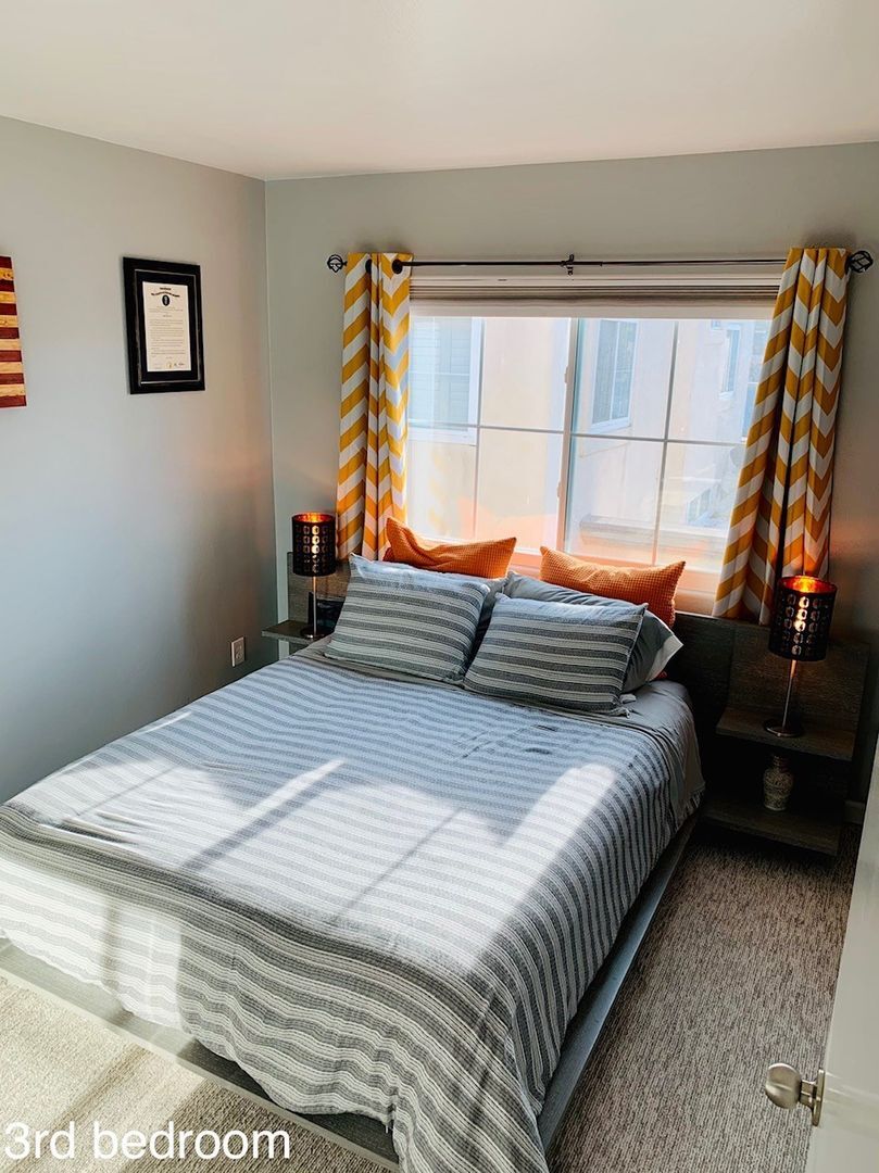 4950 Voltaire St #1 - San Diego - California - 3 bed, 2.5 bath rental property