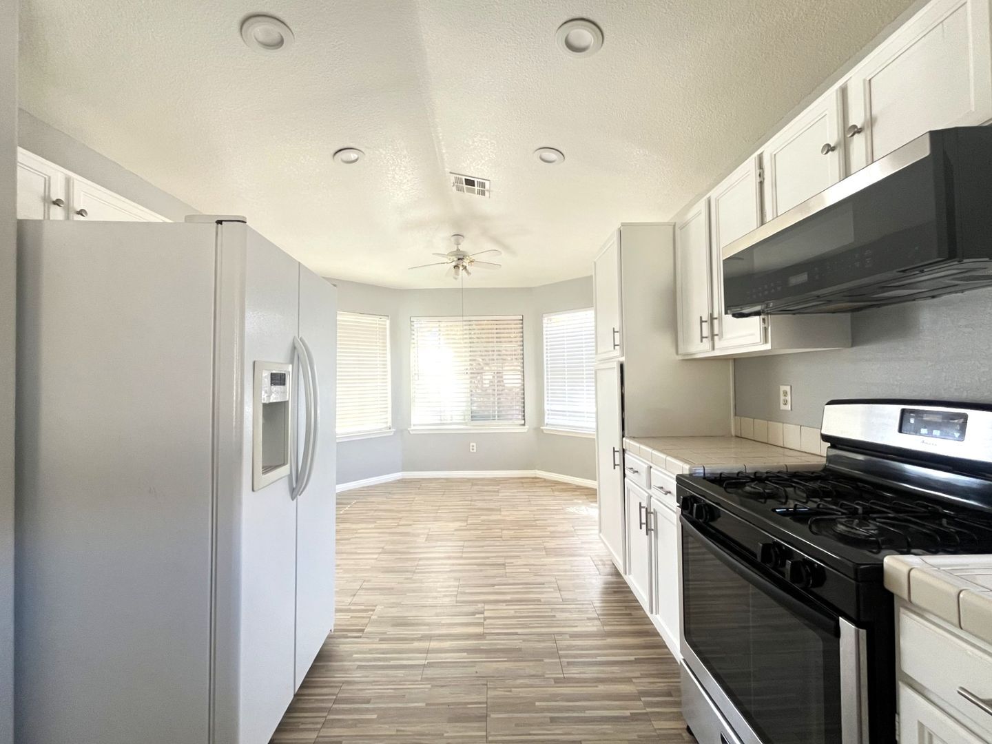 5044 Monte Del Sol Ln - North Las Vegas - Nevada - 3 bed, 2 bath rental property