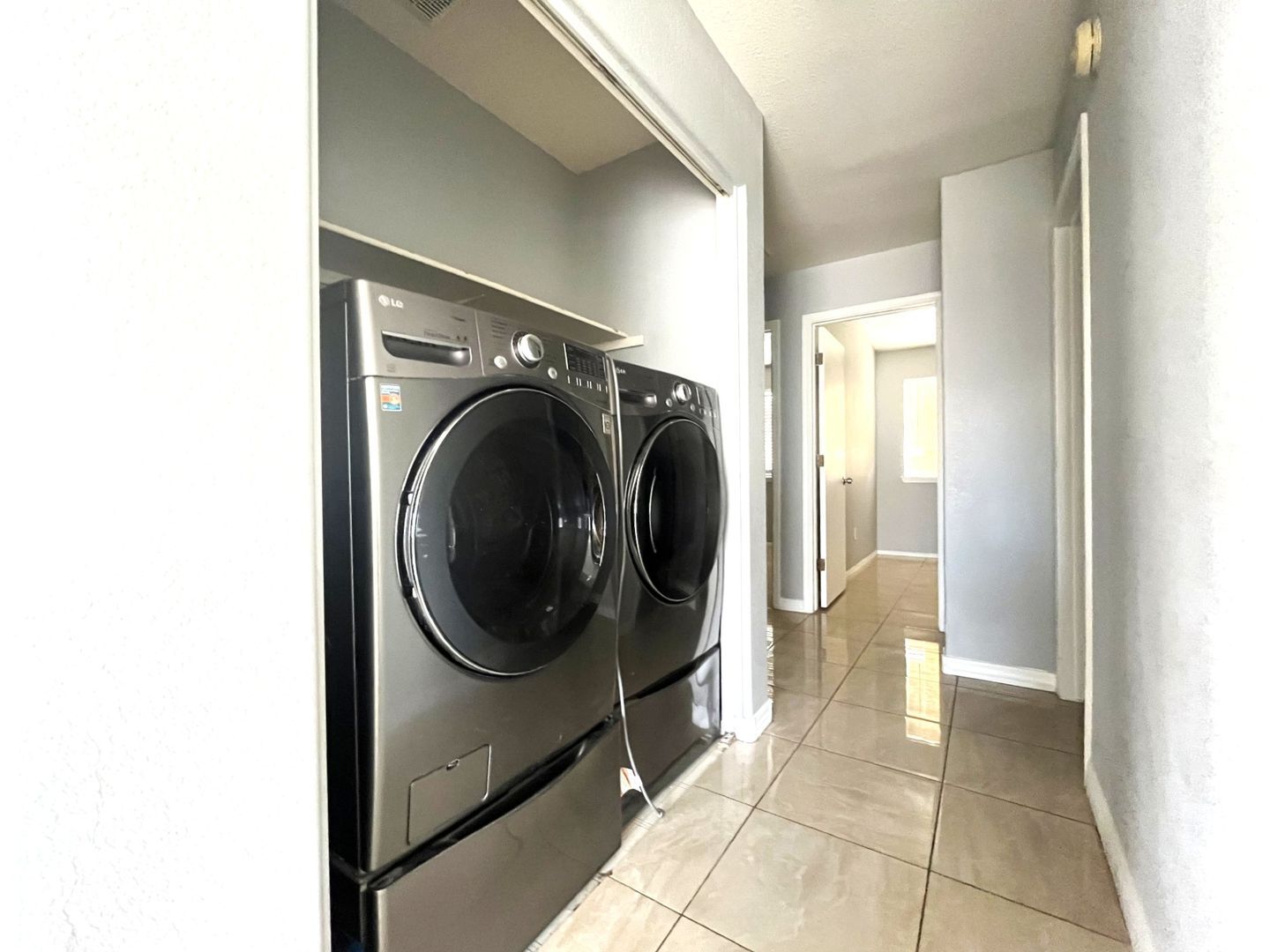 5044 Monte Del Sol Ln - North Las Vegas - Nevada - 3 bed, 2 bath rental property
