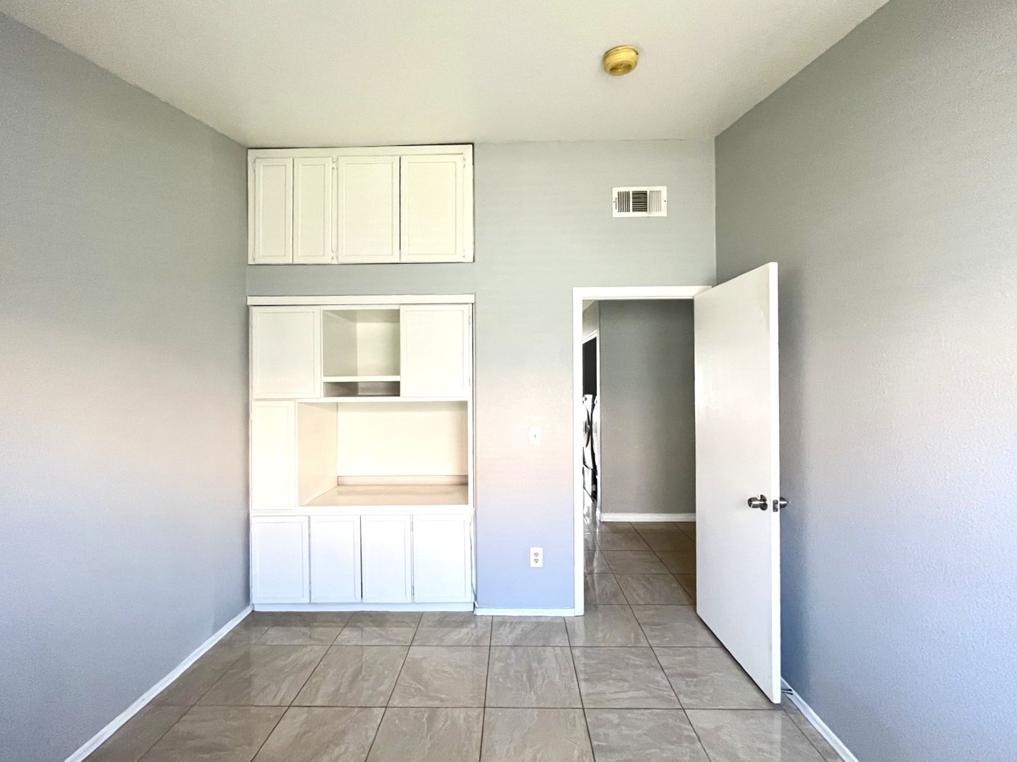 5044 Monte Del Sol Ln - North Las Vegas - Nevada - 3 bed, 2 bath rental property