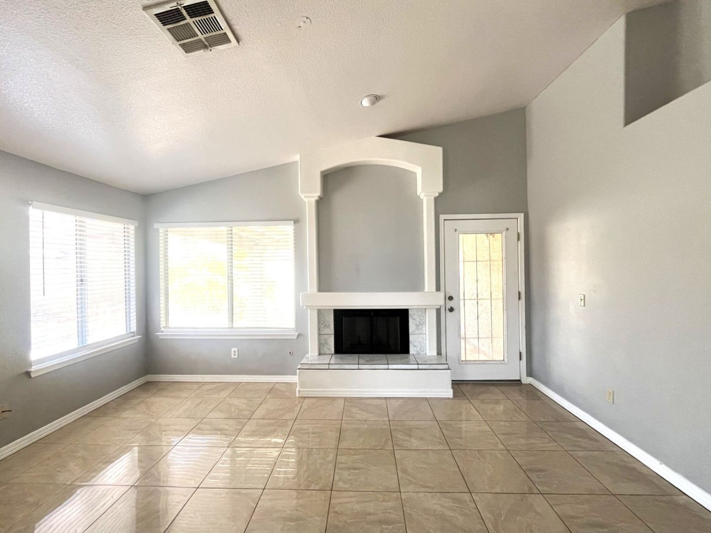 5044 Monte Del Sol Ln - North Las Vegas - Nevada - 3 bed, 2 bath rental property
