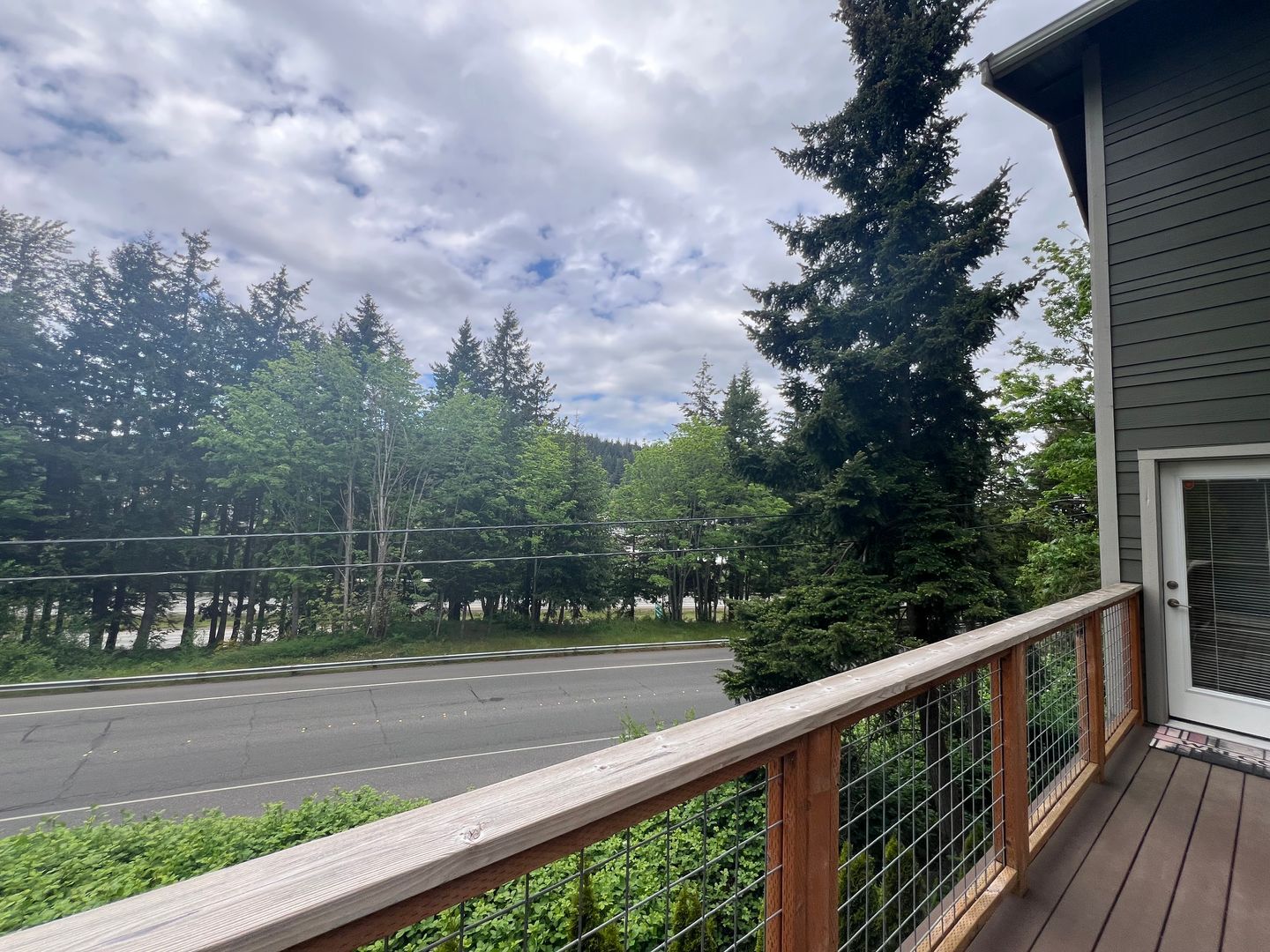 514 Fielding Court - Bellingham - Washington - 5 bed, 3.5 bath rental property