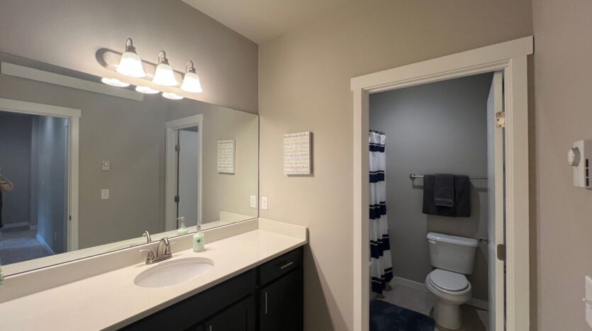 514 Fielding Court - Bellingham - Washington - 5 bed, 3.5 bath rental property