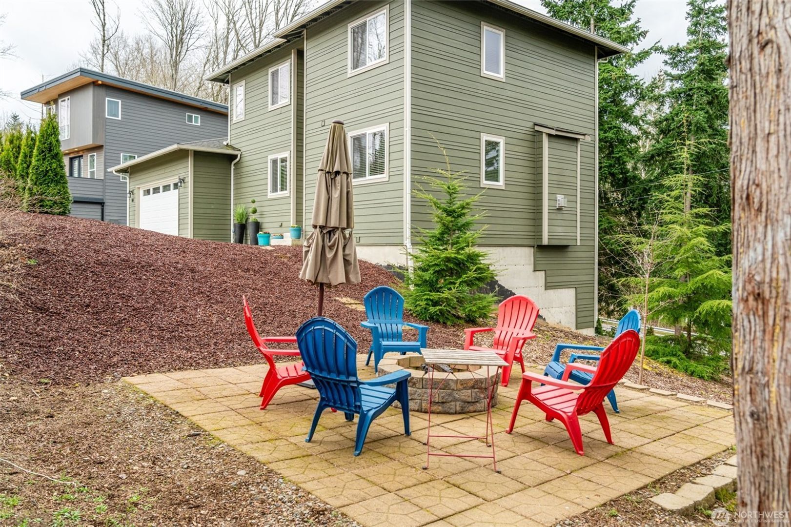 514 Fielding Court - Bellingham - Washington - 5 bed, 3.5 bath rental property