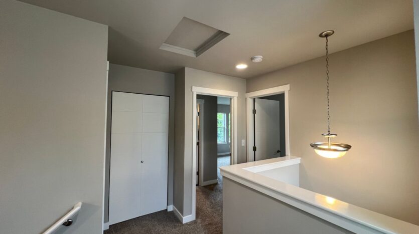 514 Fielding Court - Bellingham - Washington - 5 bed, 3.5 bath rental property