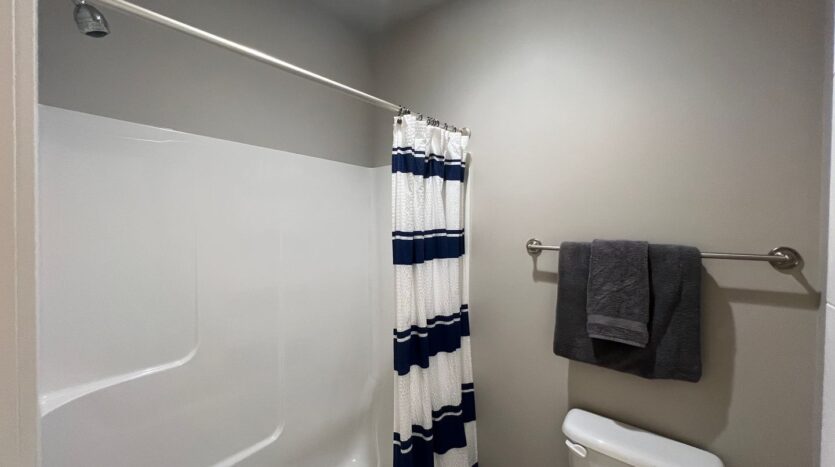 514 Fielding Court - Bellingham - Washington - 5 bed, 3.5 bath rental property