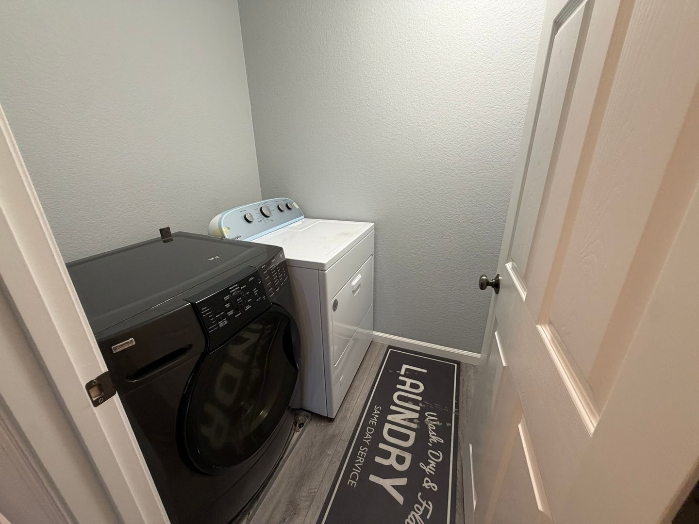 5418 Halas Ct  - Elk Grove - California - 4 bed, 3 bath rental property