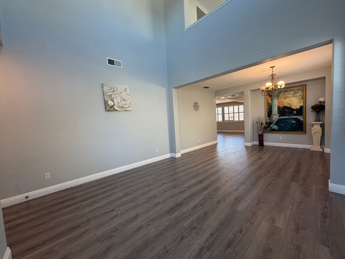 5418 Halas Ct  - Elk Grove - California - 4 bed, 3 bath rental property