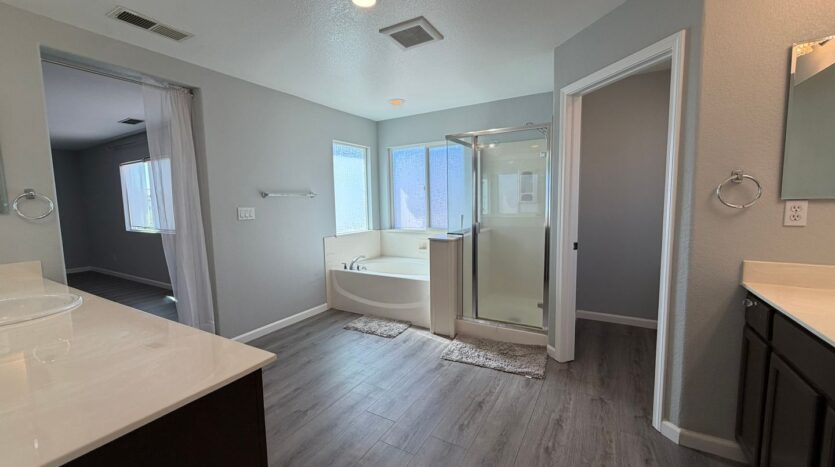 5418 Halas Ct  - Elk Grove - California - 4 bed, 3 bath rental property