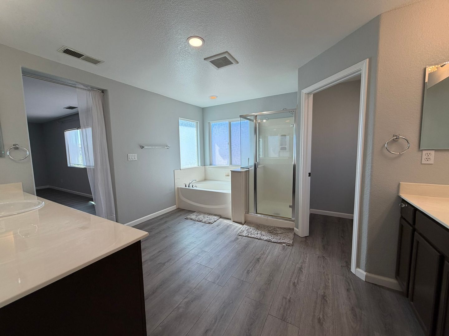 5418 Halas Ct  - Elk Grove - California - 4 bed, 3 bath rental property