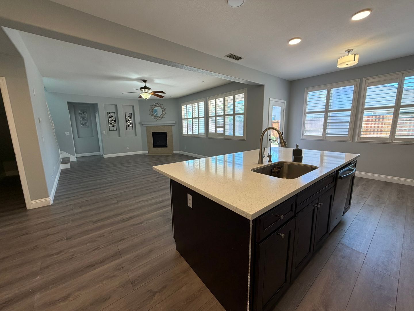 5418 Halas Ct  - Elk Grove - California - 4 bed, 3 bath rental property