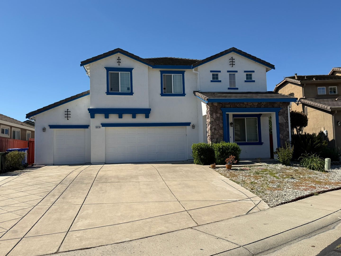 5418 Halas Ct  - Elk Grove - California - 4 bed, 3 bath rental property