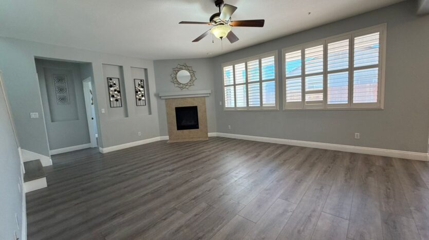 5418 Halas Ct  - Elk Grove - California - 4 bed, 3 bath rental property