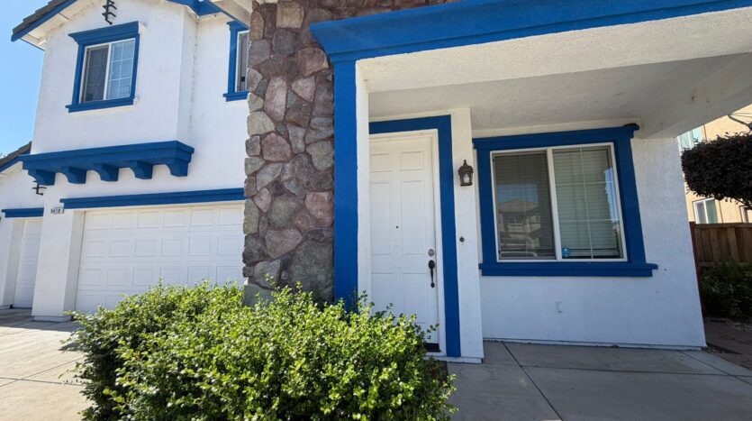 5418 Halas Ct  - Elk Grove - California - 4 bed, 3 bath rental property