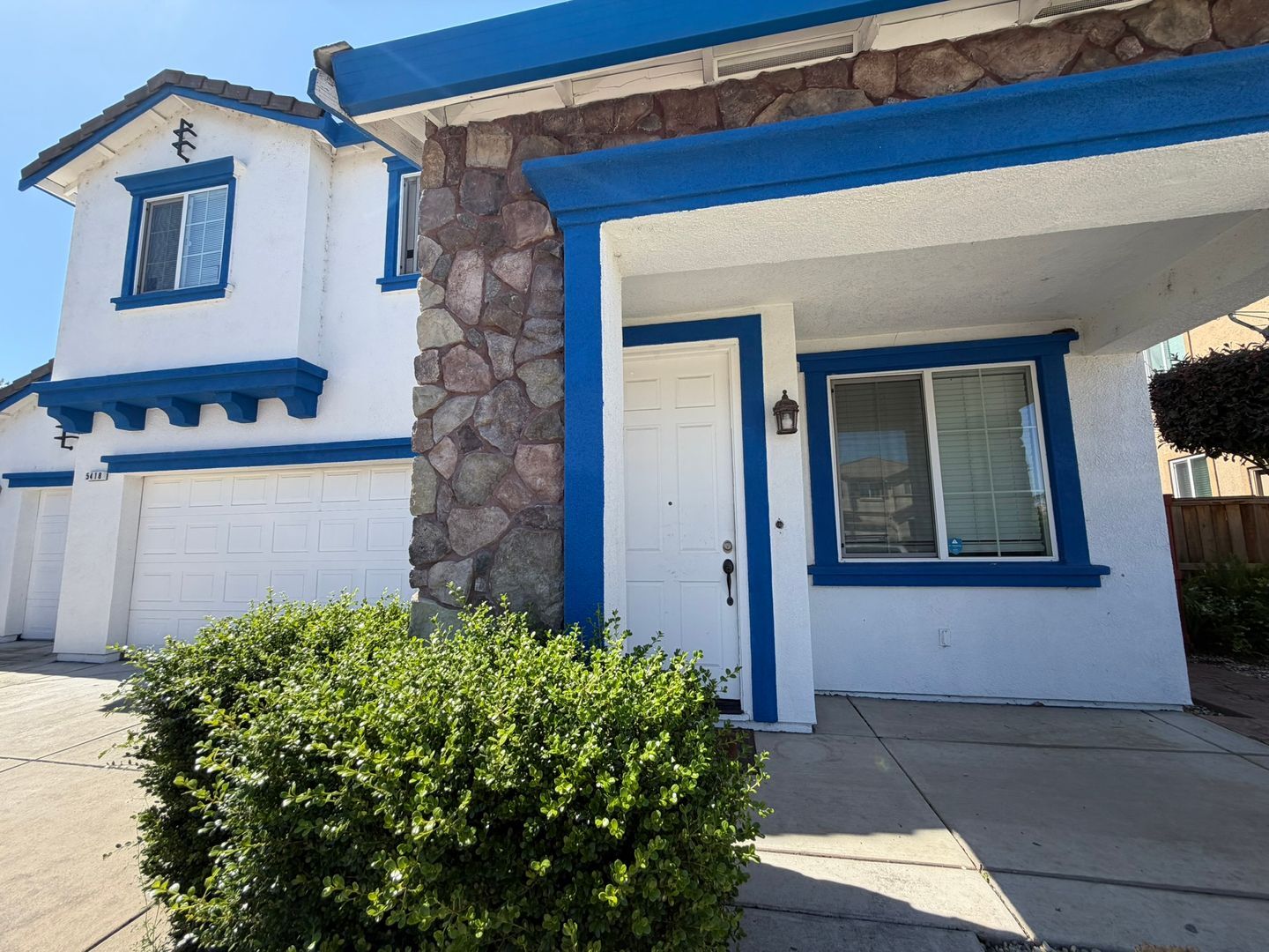 5418 Halas Ct  - Elk Grove - California - 4 bed, 3 bath rental property