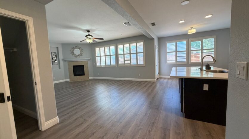5418 Halas Ct  - Elk Grove - California - 4 bed, 3 bath rental property