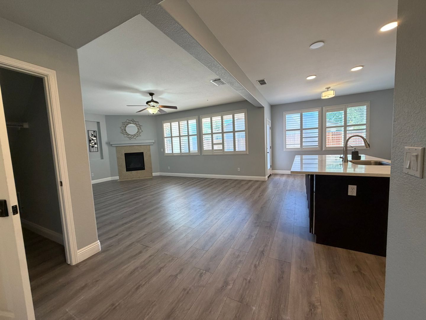 5418 Halas Ct  - Elk Grove - California - 4 bed, 3 bath rental property