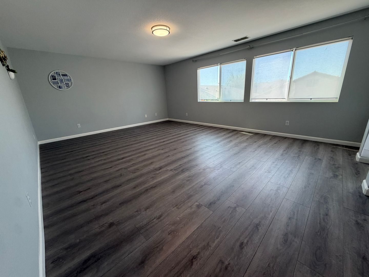 5418 Halas Ct  - Elk Grove - California - 4 bed, 3 bath rental property