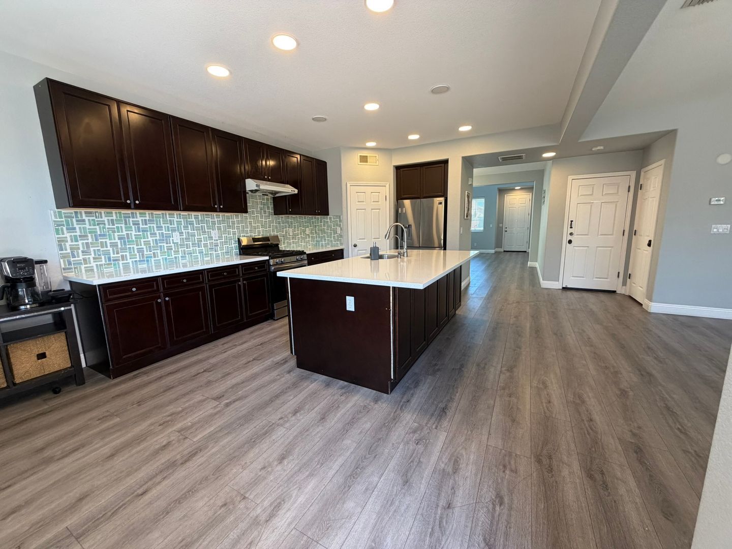 5418 Halas Ct  - Elk Grove - California - 4 bed, 3 bath rental property