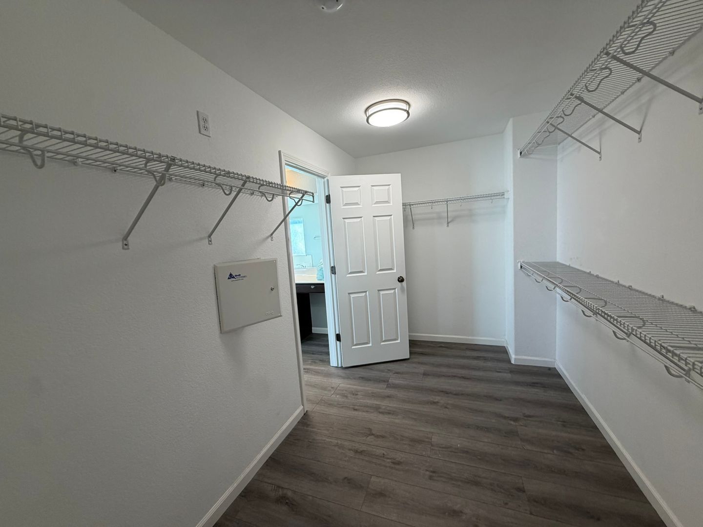 5418 Halas Ct  - Elk Grove - California - 4 bed, 3 bath rental property