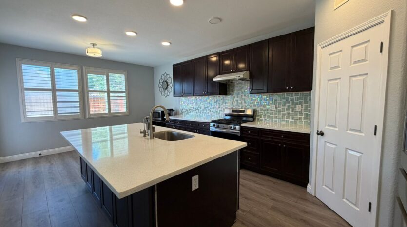 5418 Halas Ct  - Elk Grove - California - 4 bed, 3 bath rental property