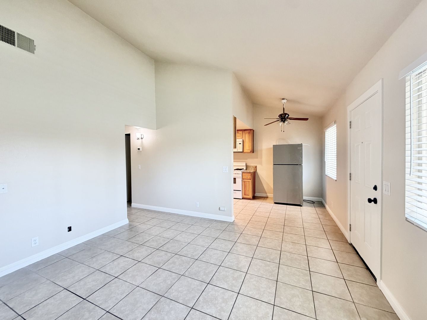 561 Desert View Drive - Unit 03 - Palm Springs - California - 2 bed, 1 bath rental property