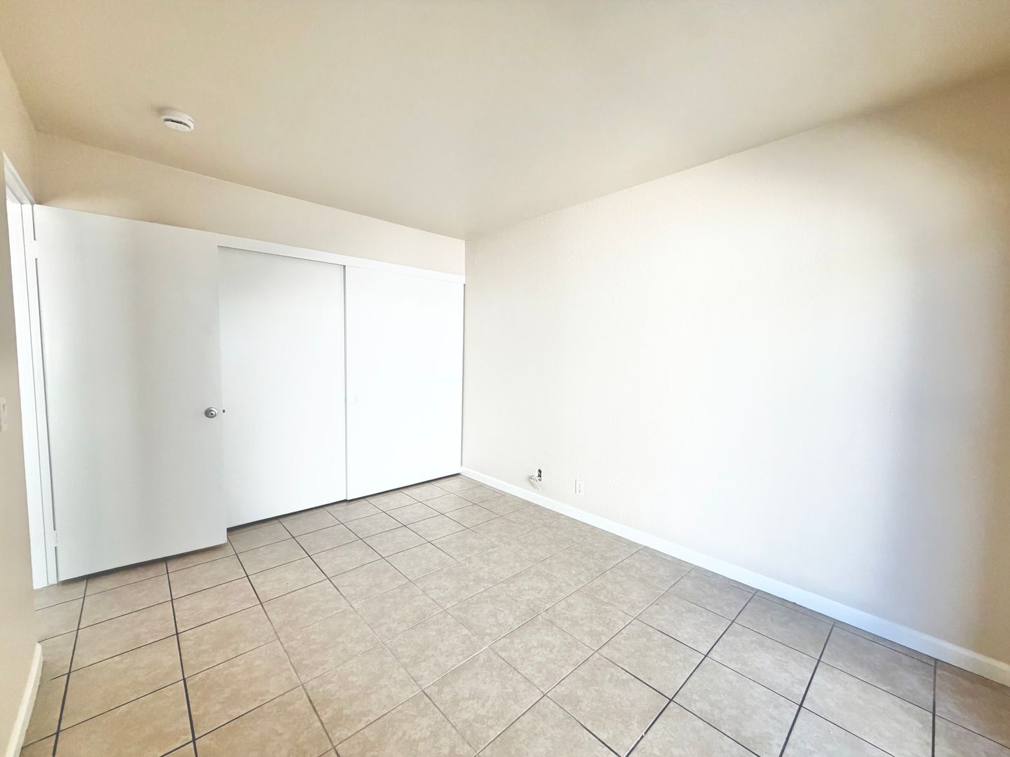 561 Desert View Drive - Unit 03 - Palm Springs - California - 2 bed, 1 bath rental property