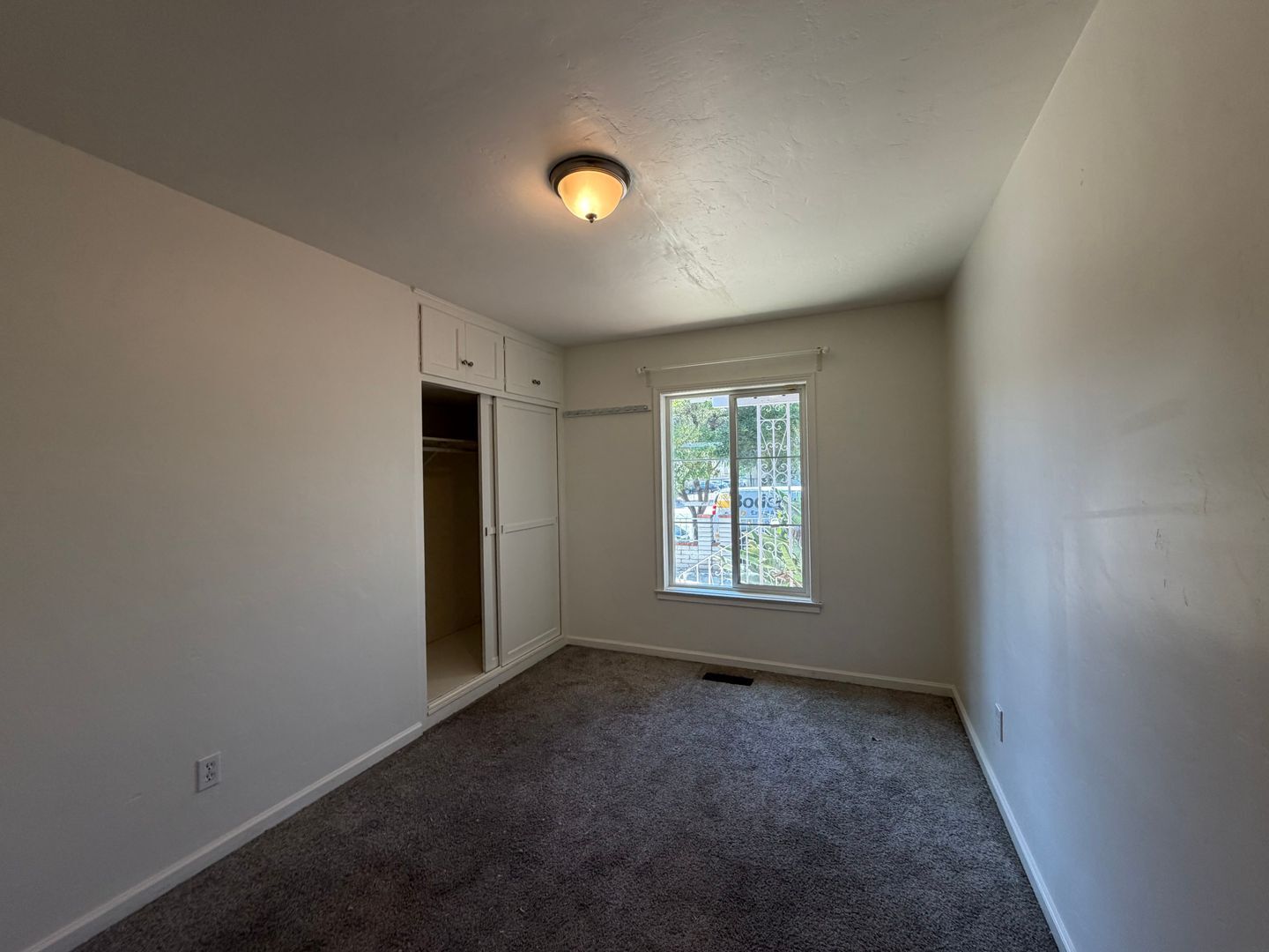 564 E Street - Chula Vista - California - 3 bed, 1 bath rental property