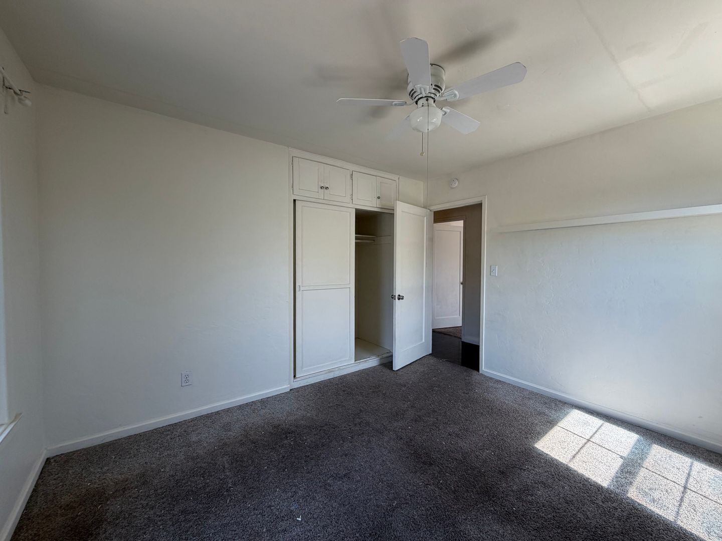 564 E Street - Chula Vista - California - 3 bed, 1 bath rental property