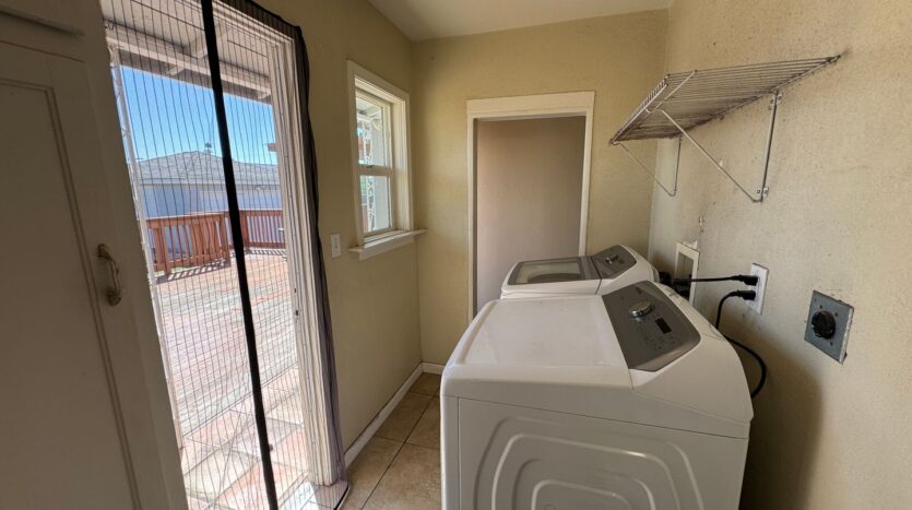 564 E Street - Chula Vista - California - 3 bed, 1 bath rental property