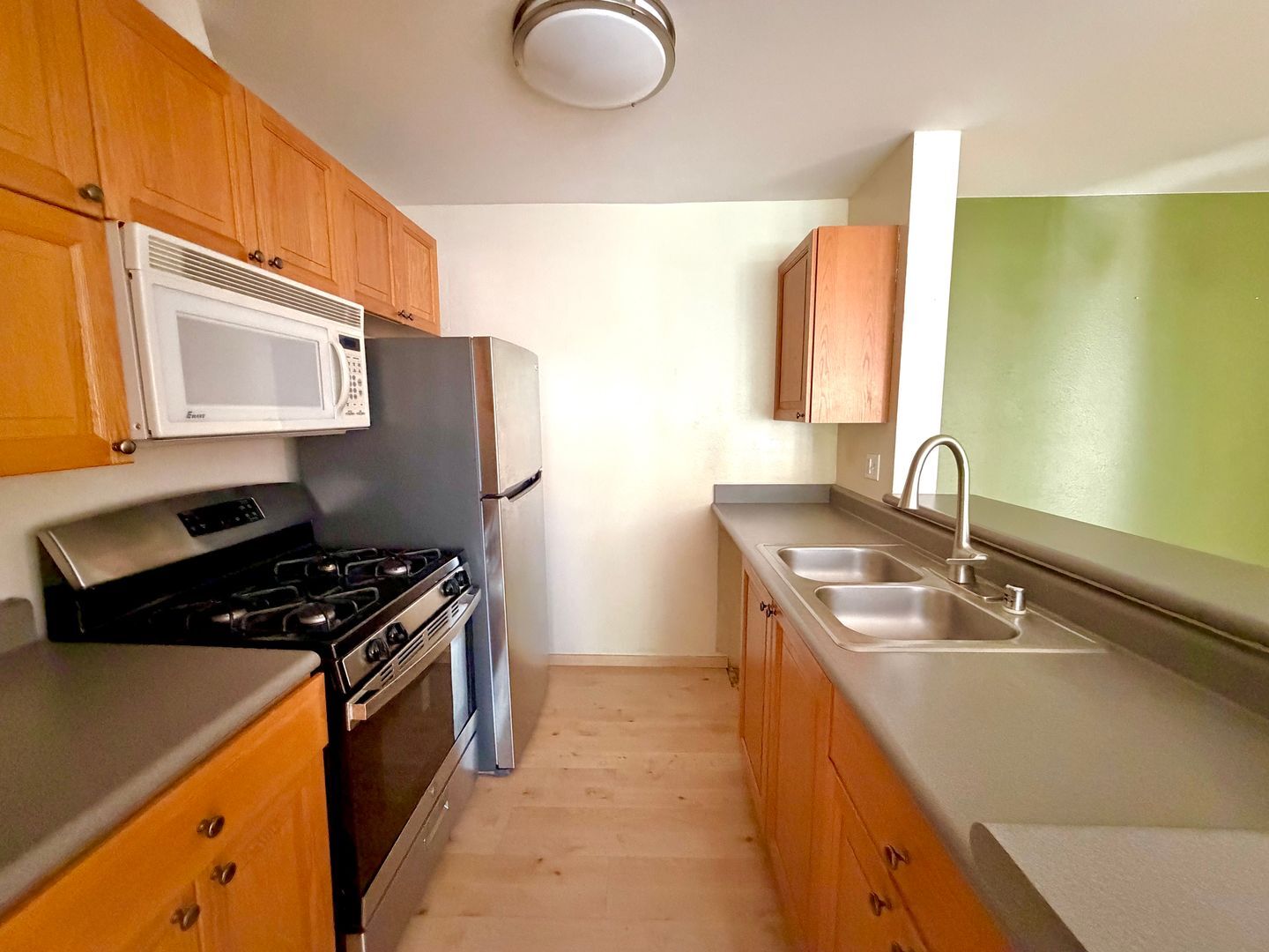 5700 Etiwanda 248 - Los Angeles - California - 2 bed, 1 bath rental property