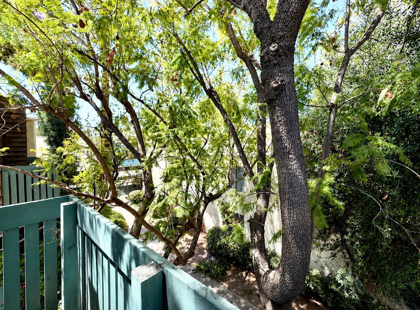 5700 Etiwanda 248 - Los Angeles - California - 2 bed, 1 bath rental property