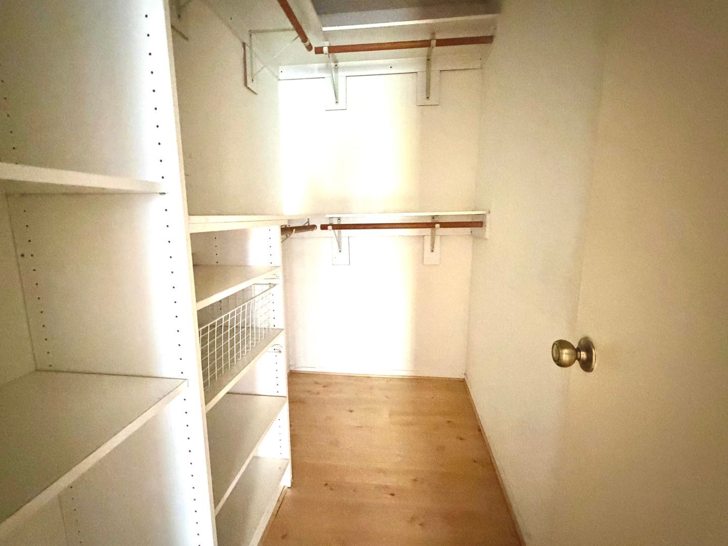 5700 Etiwanda 248 - Los Angeles - California - 2 bed, 1 bath rental property