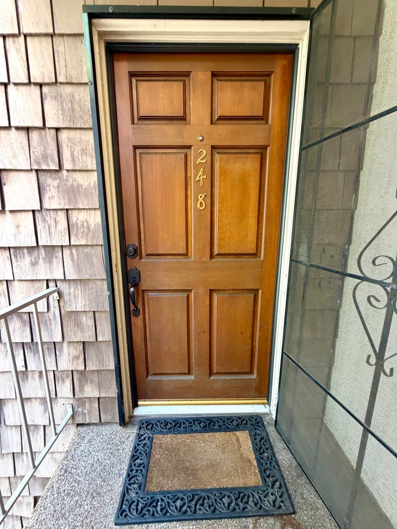 5700 Etiwanda 248 - Los Angeles - California - 2 bed, 1 bath rental property